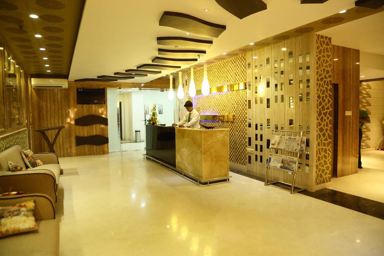 The Majestic Suites Calcutta Eksteriør billede
