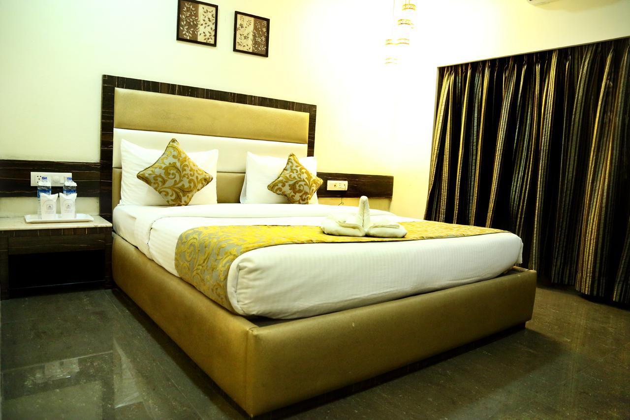 The Majestic Suites Calcutta Eksteriør billede