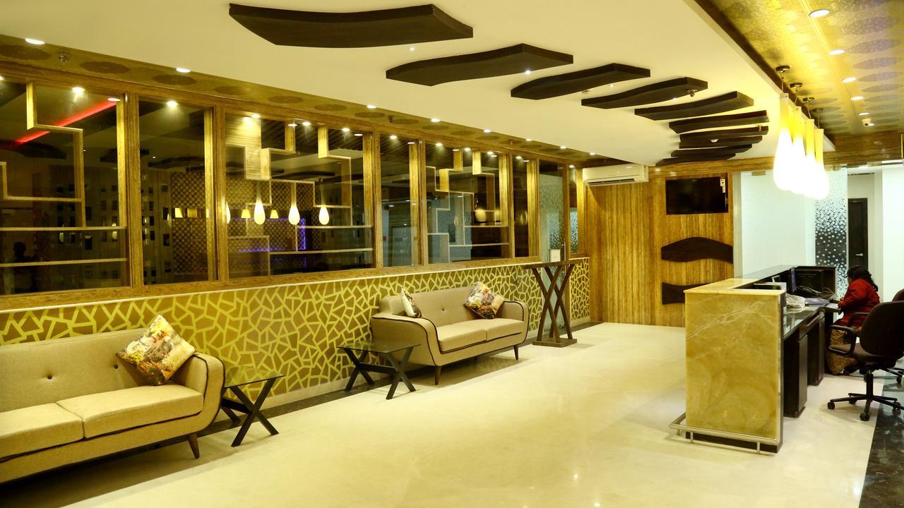 The Majestic Suites Calcutta Eksteriør billede