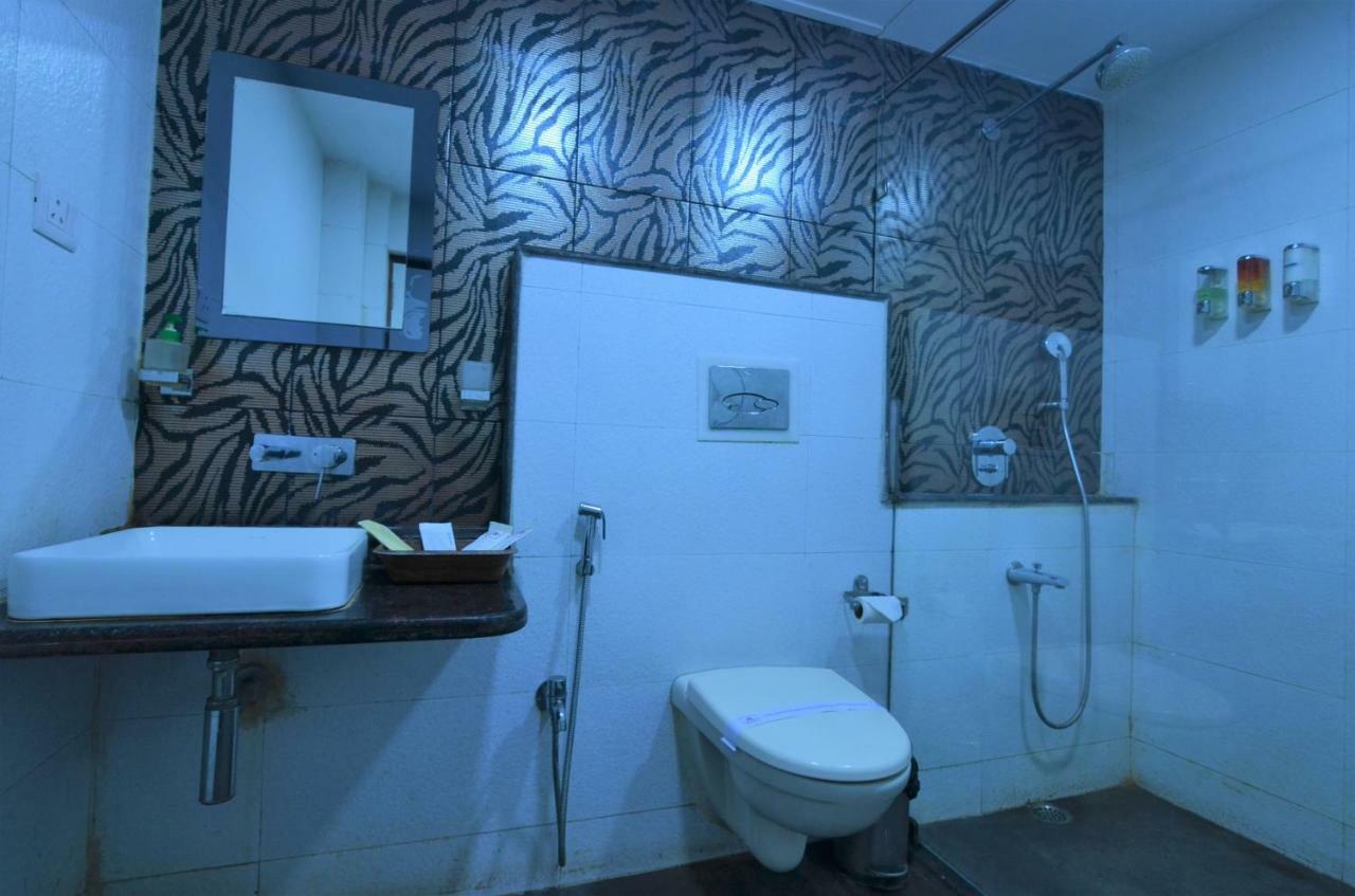 The Majestic Suites Calcutta Værelse billede
